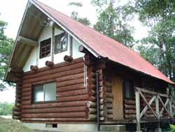 野営場バンガロー